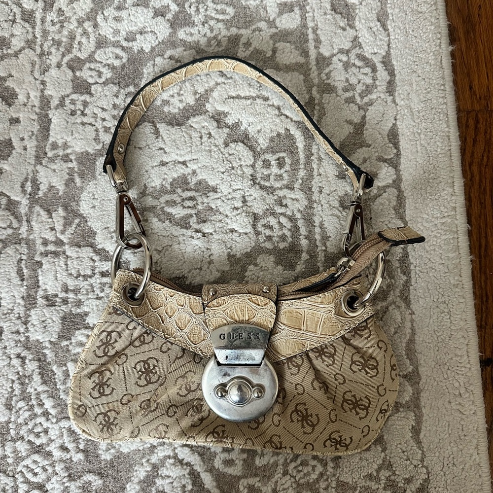 Y2K GUESS Tan and Cream Shoulder Bag VINTAGE